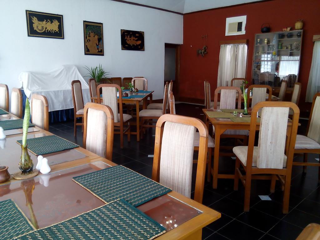 Lawkanat Hotel Баган Екстериор снимка