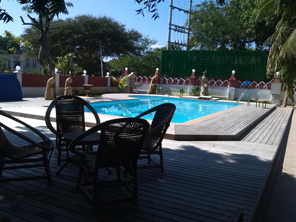 Lawkanat Hotel Баган Екстериор снимка